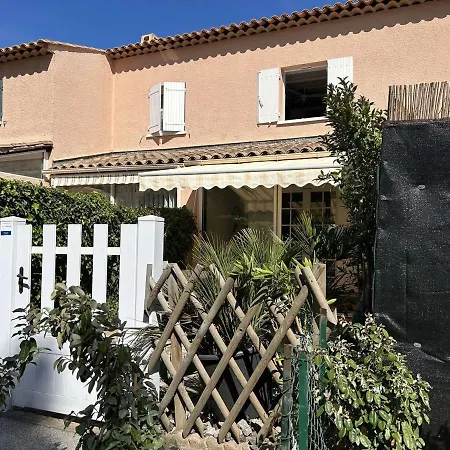 Apartment Sainte-maxime, 2 Pieces, 5 Personnes - Fr-1-226-518 *
